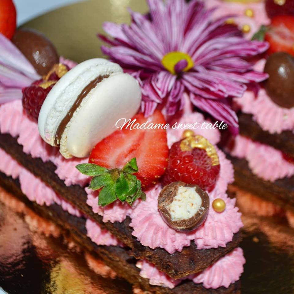 Number cake,letter cake, heart cake, pâtisserie personnaliséé sur mesure  pour anniversaire très à la mode. vous en trouverez sur Miramas - Frangine  et chocolat